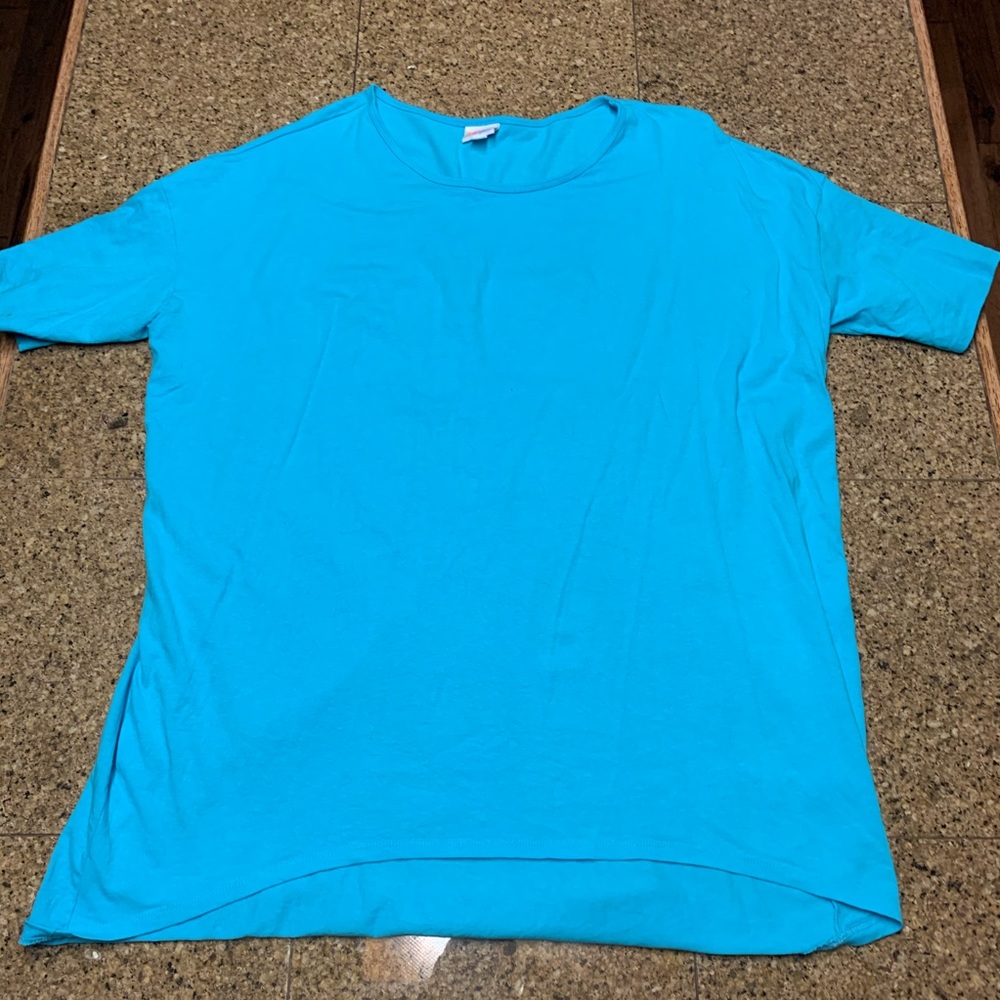 LuLaRoe Irma - 2X - Flat Sky Blue